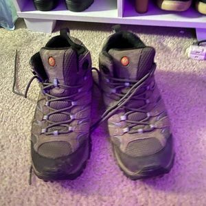Hiking Boots Wome’s 10 Wide Width